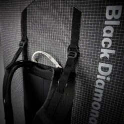 Black Diamond Erratic Crash Pad -Rock Climbing Series Store 2 143dde87 0e66 498c bf37 8ef9b0c57bee