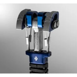 Black Diamond Camalot Z4 21 Black Diamond Camalot Z4 -Rock Climbing Series Store Black Diamond Z4 Cam Close up2