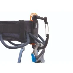 Petzl Corax Harness -Rock Climbing Series Store C051AB CORAX focus 3 HighRes