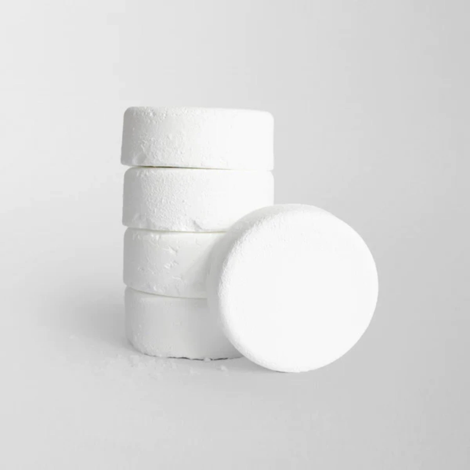 FrictionLabs Premium Chalk Discs 6 FrictionLabs Premium Chalk Discs - Image 4