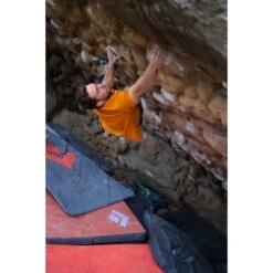 Black Diamond Circuit Crash Pad -Rock Climbing Series Store KarenLane DSC07551