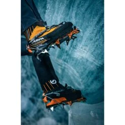 Scarpa Phantom Tech HD -Rock Climbing Series Store MaxDraeger MG 8588 2048px MartinSiebererandFabioKeckIceCaveclimbingsession.PhotographerMaxDraeger.SOCIALMEDIAUSEONLY