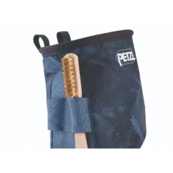 Petzl Saka Chalk Bag -Rock Climbing Series Store S039BB00 SAKA focus 2 HighRes