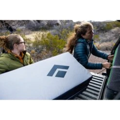 Black Diamond Circuit Z Crash Pad -Rock Climbing Series Store TommyChandler 20230114 HuecoTanks 109