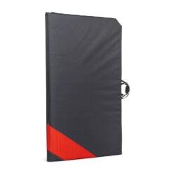 Black Diamond Gapstopper Boulder Accessory Mat -Rock Climbing Series Store cf4e5a4a9f5c2b7c5efb0152368acb2f9fee97b7 26643