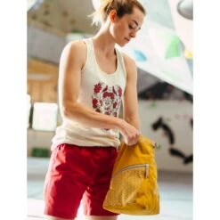 Red Chili Reactor Bouldering Chalk Bag 9 Red Chili Reactor Bouldering Chalk Bag -Rock Climbing Series Store reactor2